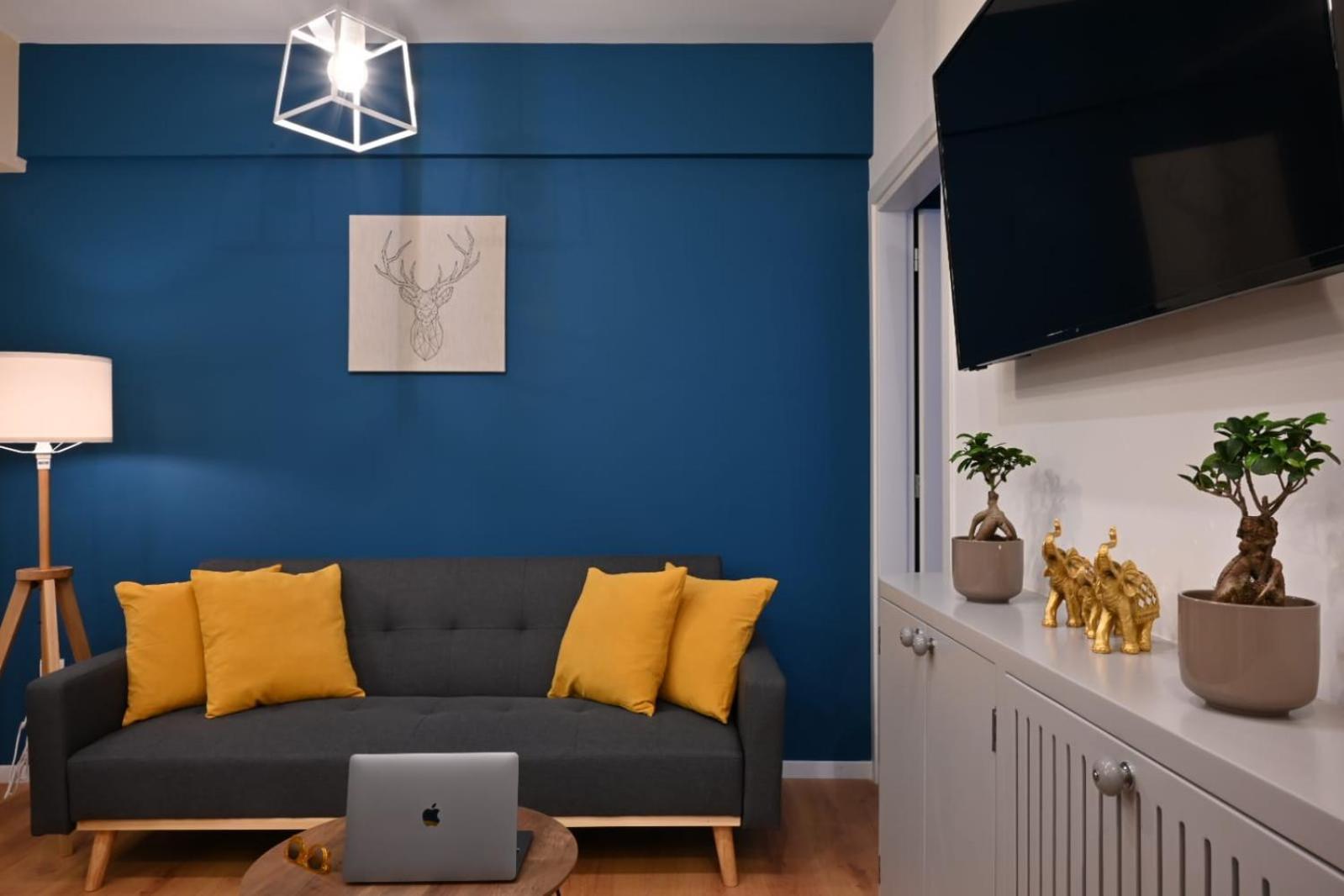 Modern Two Bedroom Apartment At Koukaki アテネ エクステリア 写真